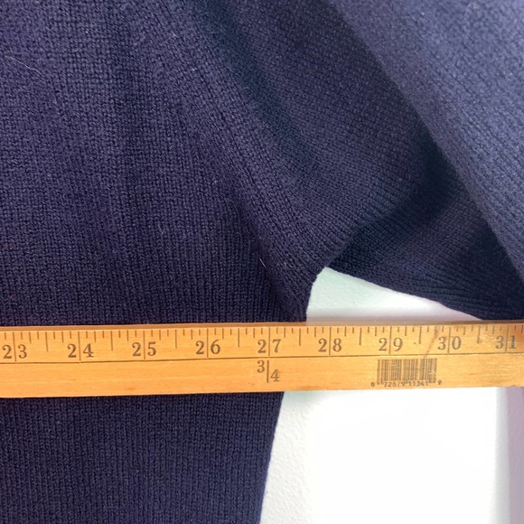 LL Bean Mens Tall Pure Lambswool Navy Blue V-neck Cardigan Sweater XL - Picture 6 of 6